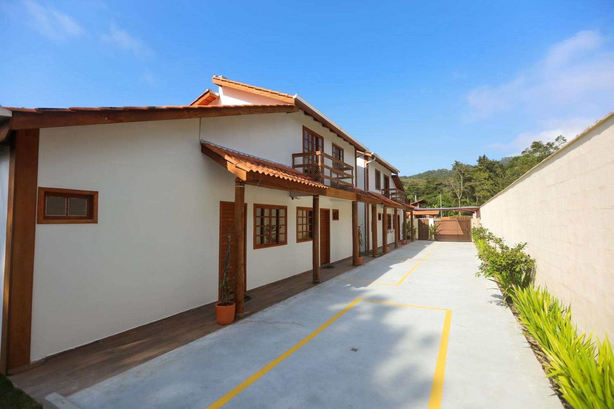 Holiday home Estaleiro-bc, 2 Vagas, Ar, Churras E Pet Friendly